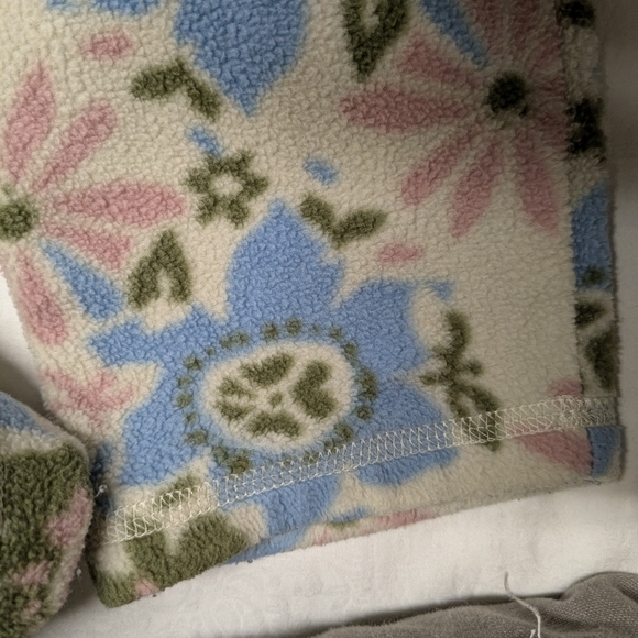 Life Is Good Multicolor Floral Hoodie - Picture 3 of 7